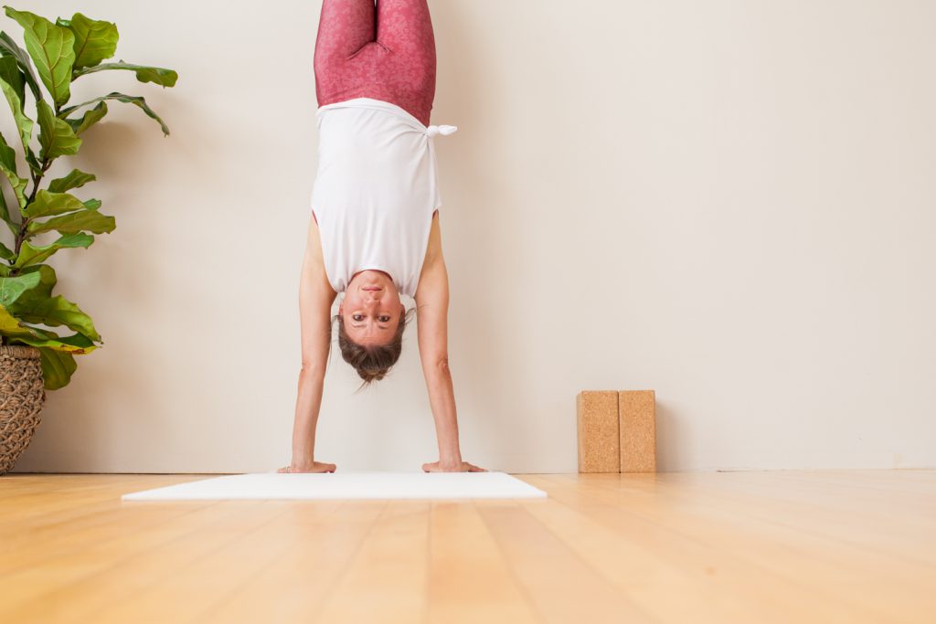 These are the 5 health benefits of inversion yoga